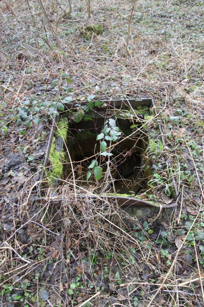 Ligne Maginot - O2R - (Chambre de coupure) - Vue de la trappe - Les Gardiens du Rhin