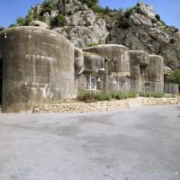 Ligne Maginot - SAINTE AGNES (SAG) - EO9 - (Ouvrage d'artillerie) - Bloc 2
Vue latérale extérieure de la façade festonnée, du côté opposé aux tirs de batterie.