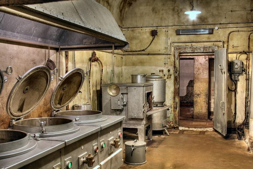 Ligne Maginot - MICHELSBERG - A22 - (Ouvrage d'artillerie) - La cuisine - DrAlzheimer