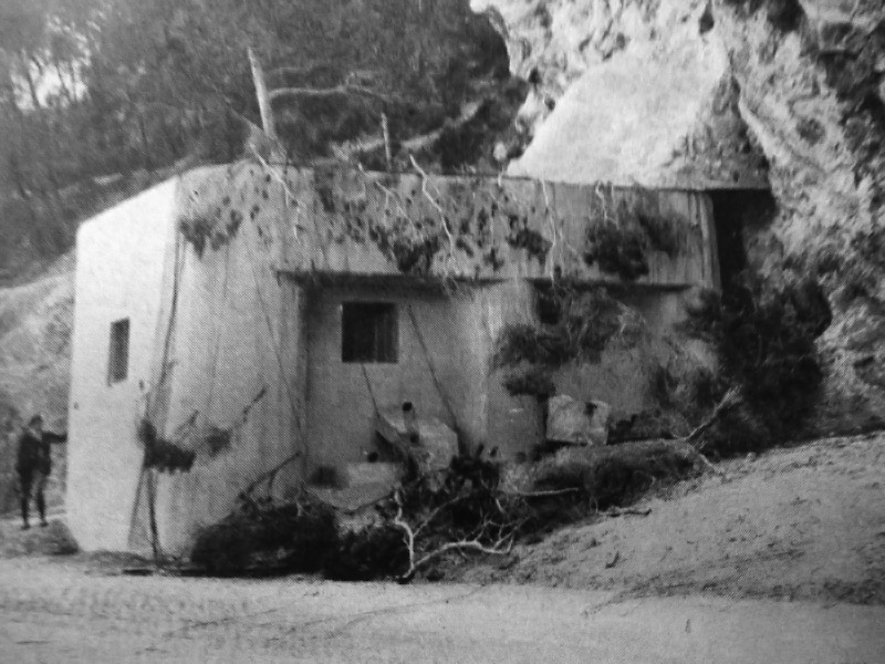 Ligne Maginot - E4 - EZE GRANDE CORNICHE (Casemate d'infanterie) - Bien que de mauvaise qualité, cette photo donne une idée exacte de ce qu'était la casemate. - Inconnu