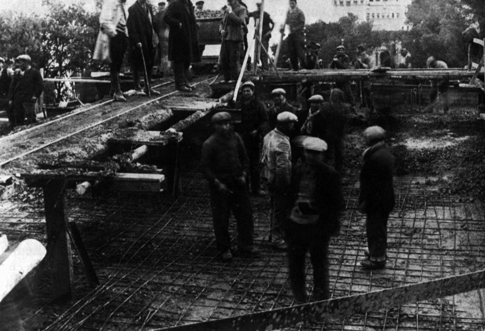 Ligne Maginot - CAP MARTIN - (Ouvrage d'artillerie) - Construction de l'ouvrage
Vraisemblablement le bloc d'entrée dont la coulée est en cours - Inconnu