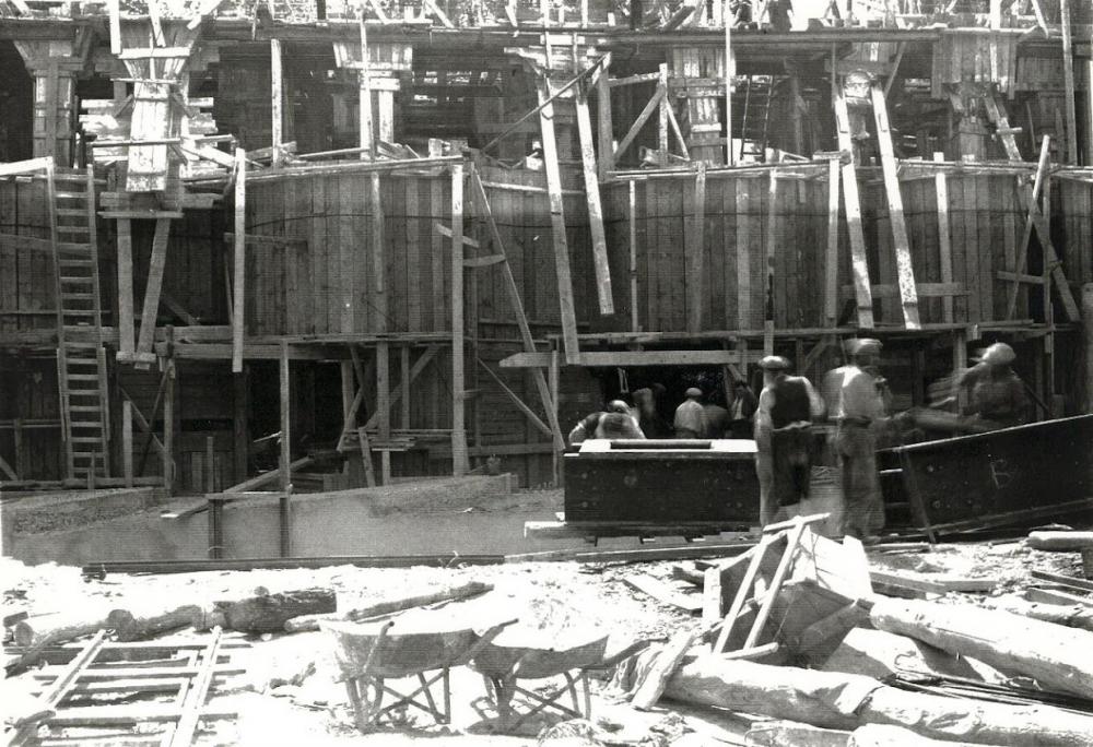 Ligne Maginot - ROQUEBRUNE - CORNILLAT - (Ouvrage d'artillerie) - Construction du bloc 3
Acheminement des embrasures des mortiers de 75 - Inconnu