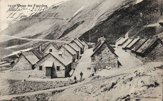 Ligne Maginot - FOURCHES - (Casernement) -  - MAUREL