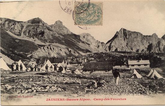 Ligne Maginot - FOURCHES - (Casernement) - Noter le mauvais état des baraquements à l\'arrière - Inconnu