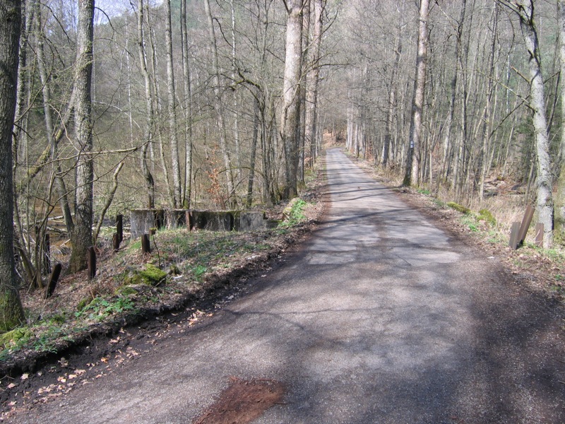 Ligne Maginot - ROTHENBOURG Est (Barrage 04) (Inondation défensive) - Vue du pertuis avec le pont reconstruit après guerre - Antoine SCHOEN