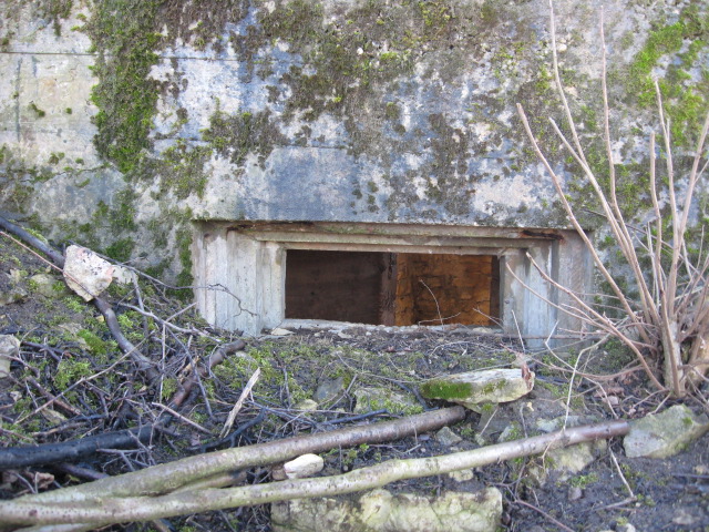 Ligne Maginot - SCHITTEFELD 4 - (Blockhaus pour arme infanterie) - Créneau mitrailleuse - Christian LENHARD