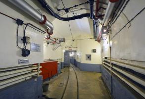 Ligne Maginot - SCHOENENBOURG - (Ouvrage d'artillerie) - Bas de l'entrée munitions
Blockhaus de défense intérieure et porte blindée