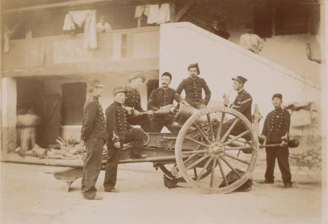 Ligne Maginot - QUARTIER NAPOLEON (QUARTIER MONT-CENIS) - (Camp de sureté) - Des artilleurs et un chasseur alpin du 13°BACP en 1897 - Inconnu