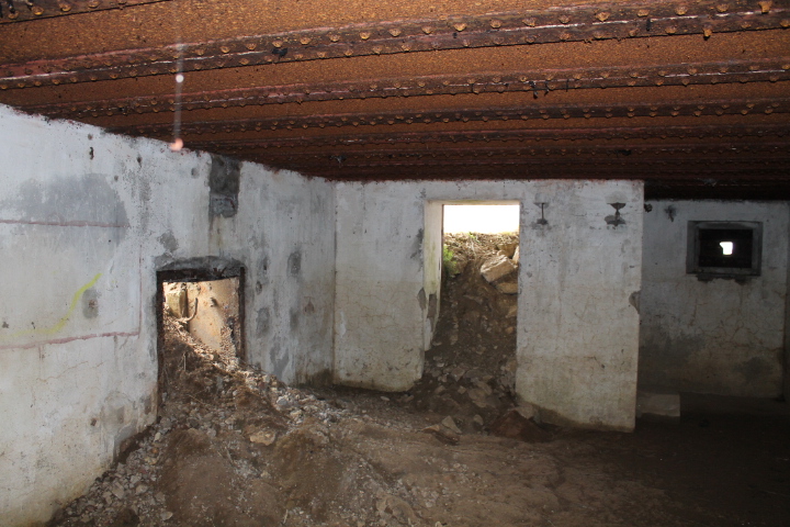Ligne Maginot - BARRAGE 1 - (Blockhaus pour arme infanterie) - L'intérieur - Christian LENHARD