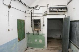 Ligne Maginot - SAPEY - (Ouvrage d'artillerie) - Bloc 4
Le PC, le bloc d'alimentation des transmetteurs d'ordre et ses batteries de secours