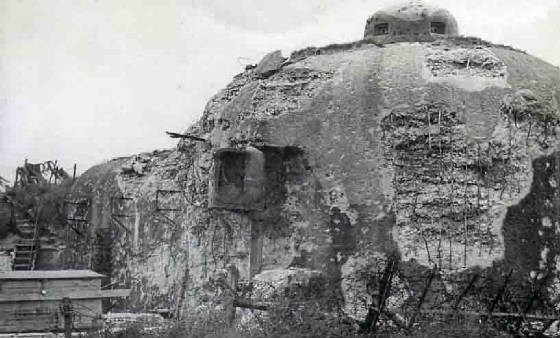 Ligne Maginot - HAUT POIRIER - (Ouvrage d'infanterie) - Bloc 3 en 1940 - Inconnu