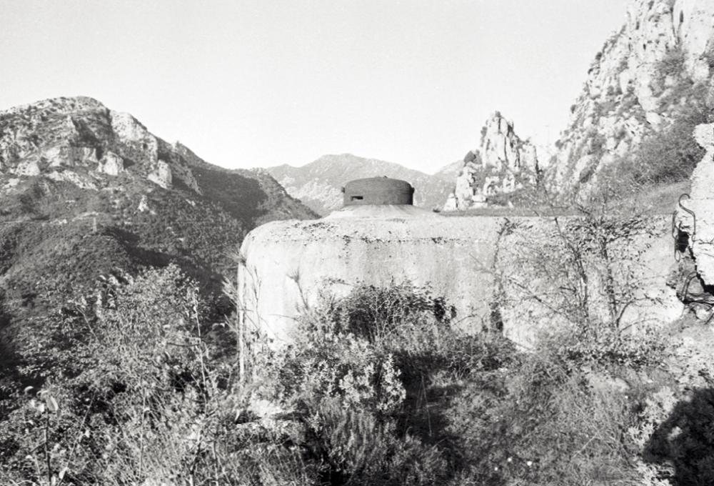 Ligne Maginot - SAINTE AGNES (SAG) - EO9 - (Ouvrage d'artillerie) - Bloc 3 
La cloche VDP couvrant l'ouvrage des Banquettes et celui de Garuche - LOVINY Alain