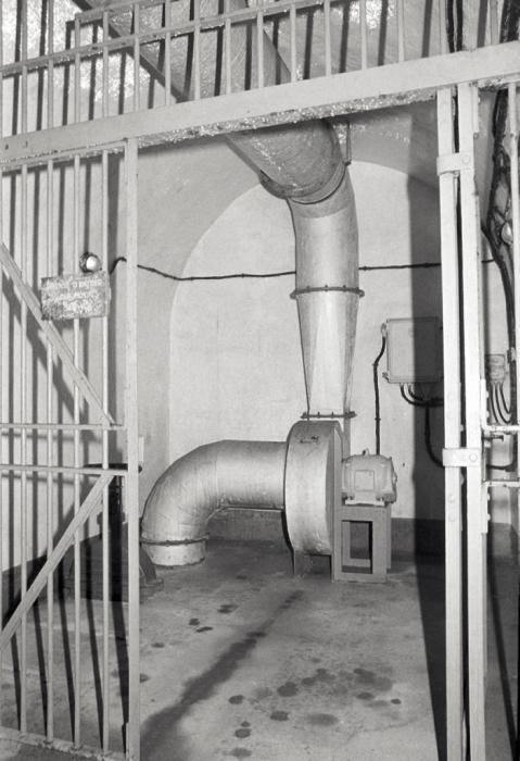 Ligne Maginot - BARBONNET (BT) - (Ouvrage d'artillerie) - Un ventilateur - LOVINY Alain