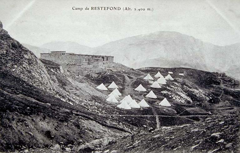 Ligne Maginot - CAMP DE RESTEFOND - (Casernement) - Carte postale - Inconnu