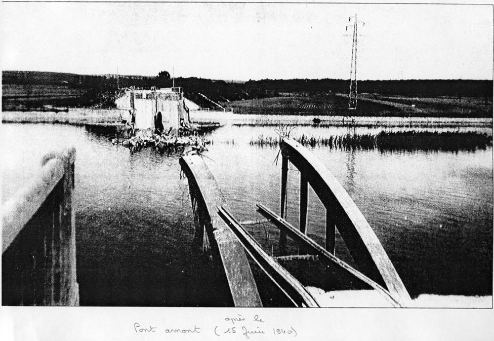 Ligne Maginot - Pont nord de Lampen - PONT DE LAMPEN NORD
Photo du pont après sa destruction le 15 juin 1940 - Inconnu