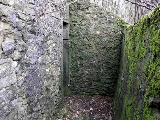 Ligne Maginot - PC de Téting Sud - L'entrée de l'alvéole de droite - AALMA - www.lignemaginot.com