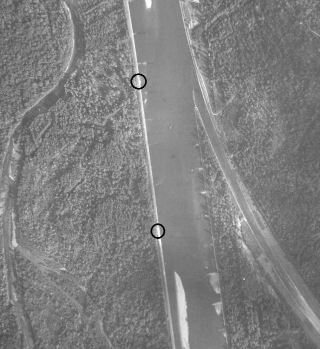 Ligne Maginot - G4 - CANAL LEOPOLD Sud - (Blockhaus pour arme infanterie) - Le bloc est celui situé le plus au sud. - IGN - Géoportail 1947