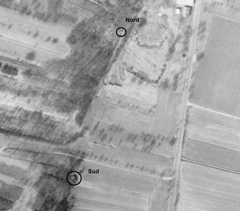Ligne Maginot - ESCHENBACHGRABEN Nord - (Blockhaus pour arme infanterie) - Le bloc Nord semble être un petit blockhaus MOM cubique pour FM, comme on en trouve de nombreux dans le secteur. - IGN - Géoportail 1958