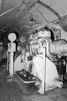 Ligne Maginot - ROQUEBRUNE - CORNILLAT - (Ouvrage d'artillerie) - L'usine électrique
Moteur diesel Alsthom de 89 CV et alternateur Alsthom
