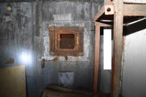 Ligne Maginot - LANGHEP NORD - C63 - (Casemate d'infanterie - Simple) - La chambre de tir.