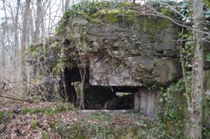 Ligne Maginot - PA CARREFOUR 222.2 OUEST - (Blockhaus pour canon) - Créneau pour canon
