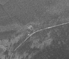 Ligne Maginot - CEZF-33  - LE DEFFOY - (Casemate d'infanterie - double) - En mars 1940, les fouilles sont achevées et on aperçoit les supports des goulottes de centrale à béton.