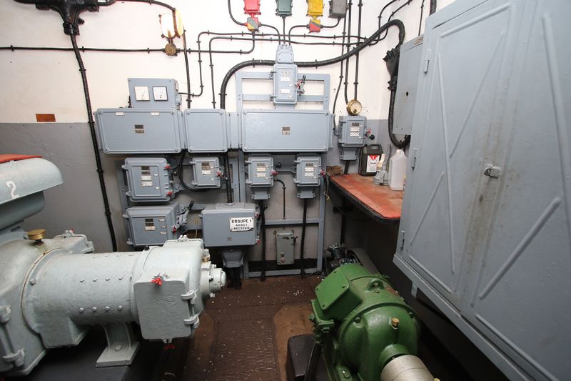 Ligne Maginot - BOIS KARRE - A12 - (Ouvrage d'infanterie) - L'usine électrique 
Le tableau  électrique général de l'ouvrage - GRUBER Franck