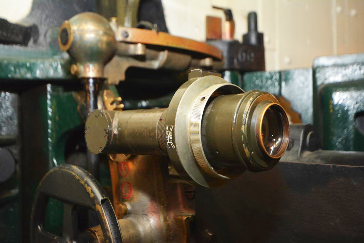 Ligne Maginot - Ouvrage de la FERTE - Bloc 1
Canon antichar de  47 mm mle 34 
Lunette de tir APX L652