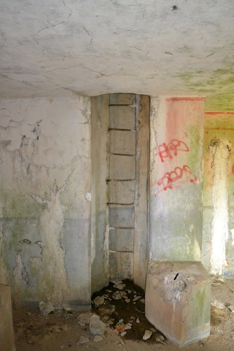 Ligne Maginot - B524 - WARGNIES LE PETIT - (Blockhaus pour canon) -  - PAVEL Jan