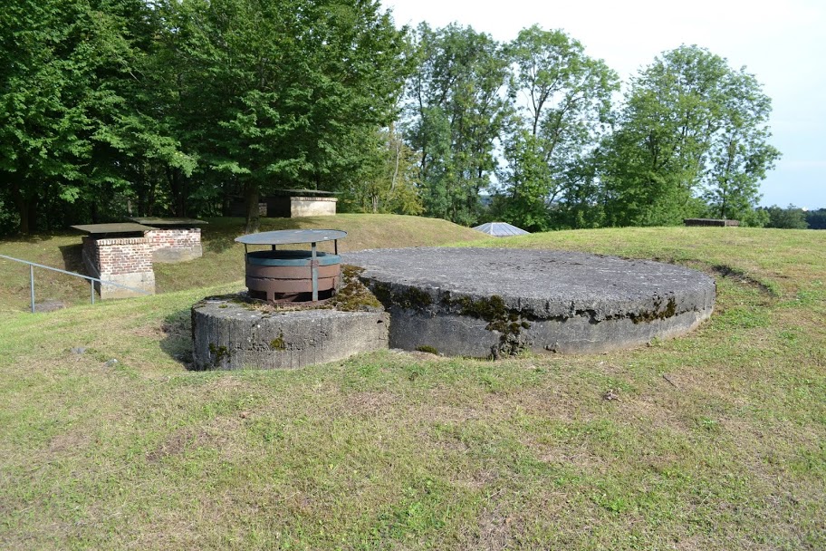 Ligne Maginot - B607 - LEVEAU NORD - (Observatoire d'artillerie) -  - PAVEL Jan