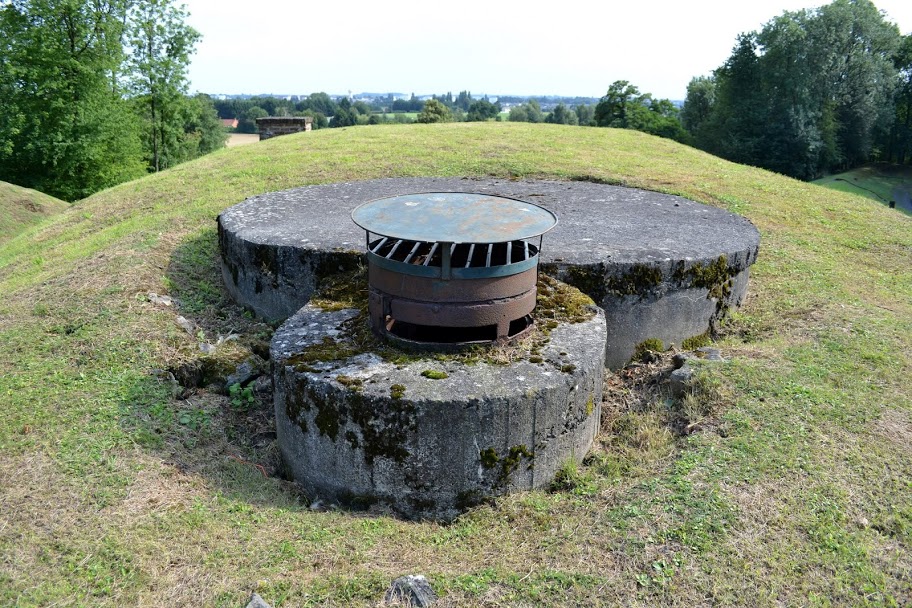 Ligne Maginot - B607 - LEVEAU NORD - (Observatoire d'artillerie) - La guérite OB 85 - PAVEL Jan