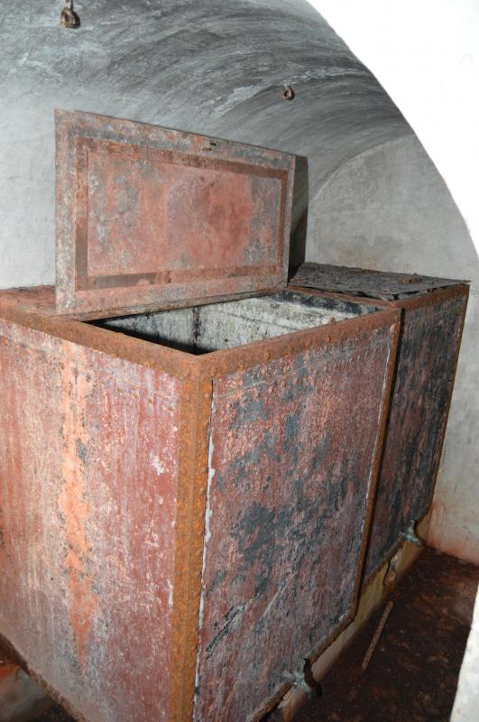 Ligne Maginot - CASTEL VIEIL - (Ouvrage d'infanterie) - Citerne d'eau - Michal Prasil