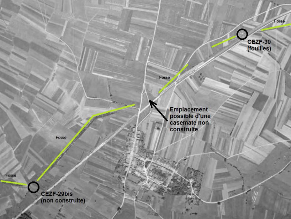 Ligne Maginot - CEZF-30 - LION-DEVANT-DUN (Casemate d'infanterie) - Le tronçon CEZF-29bis - CEZF-30 en 1950 - IGN