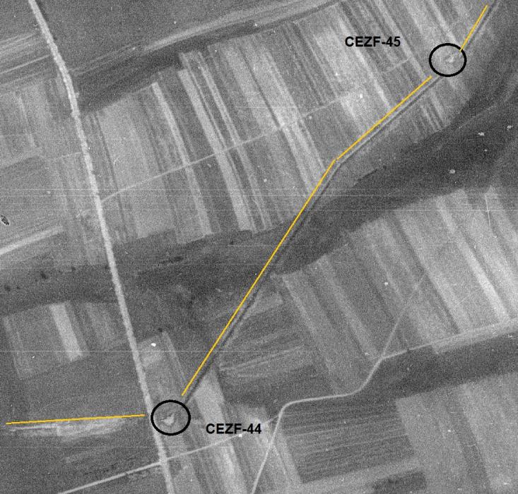 Ligne Maginot - CEZF-216 - ROUVROIS - (Blockhaus lourd type STG / STG-FCR - Double) - Fossé et emplacement de la casemate - IGN - Géoportail 1940
