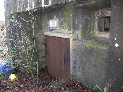 Ligne Maginot - A103 - MALAKOFF EST - (Blockhaus pour canon) - Entrée pour canon avec son créneau FM de défense - AALMA - www.lignemaginot.com