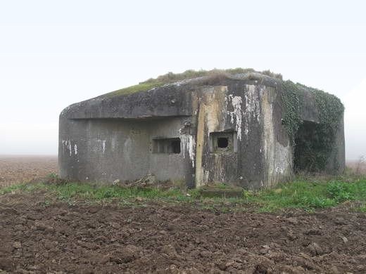 Ligne Maginot - B524 - WARGNIES LE PETIT - (Blockhaus pour canon) -  - AALMA - www.lignemaginot.com