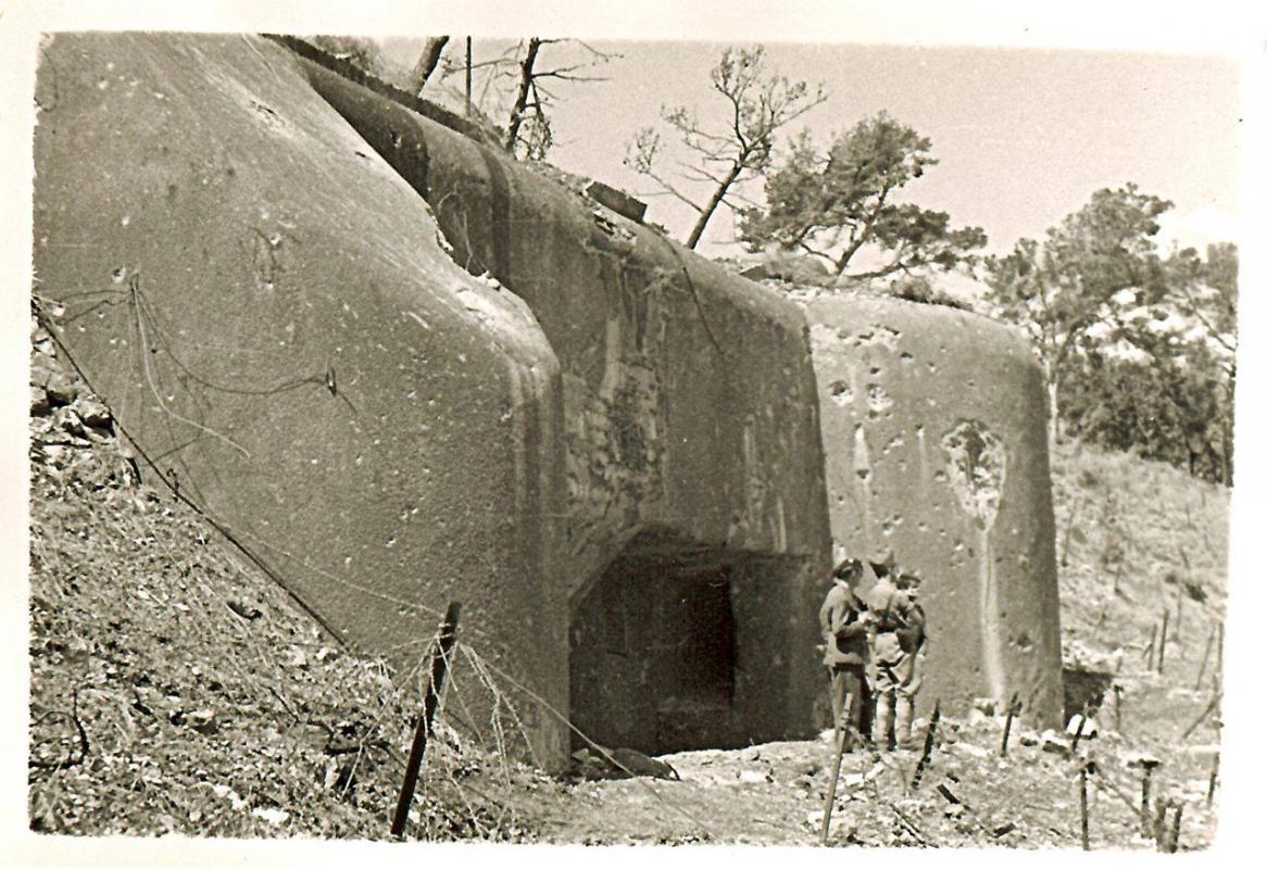 Ligne Maginot - CAP MARTIN - (Ouvrage d'artillerie) - Le bloc 2 après la bataille de Menton - Inconnu