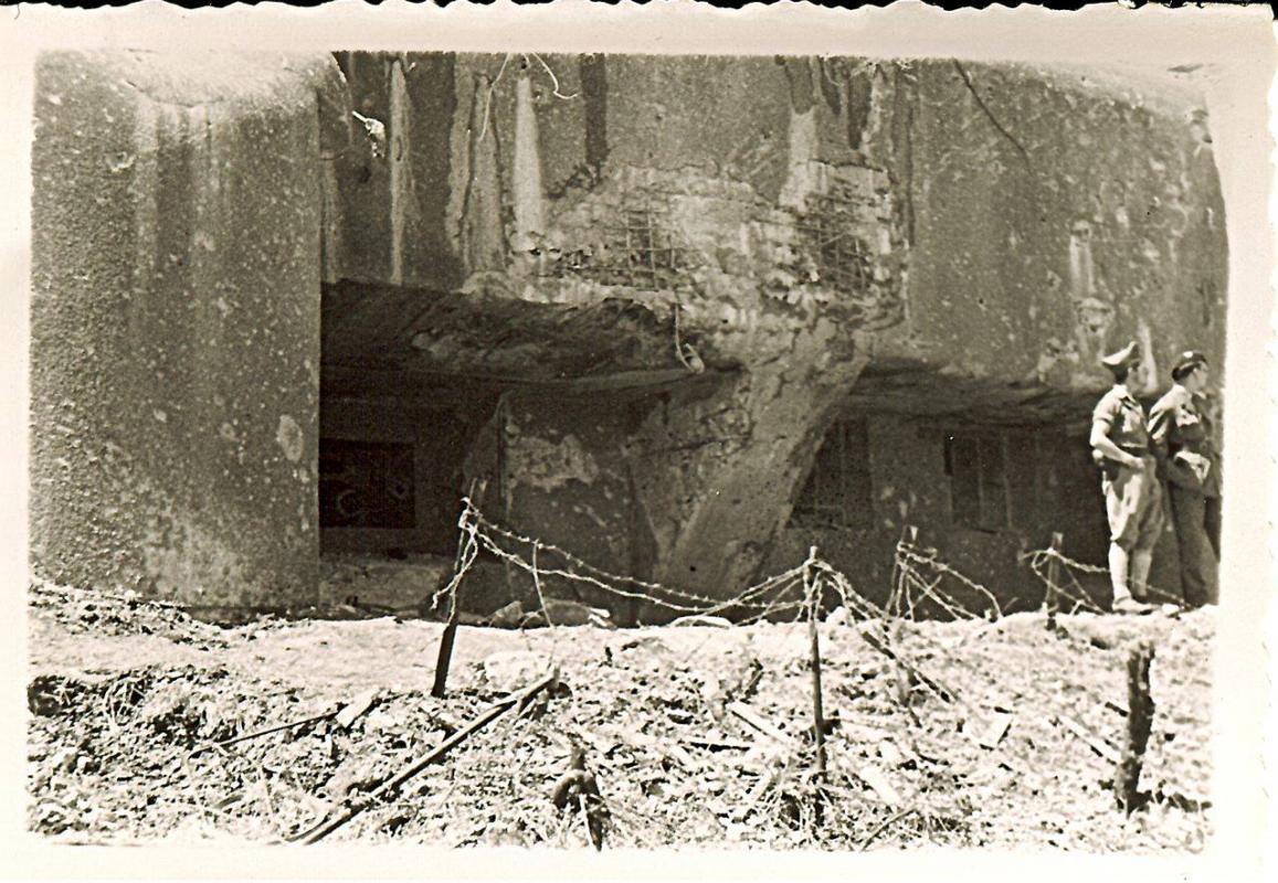 Ligne Maginot - CAP MARTIN - (Ouvrage d'artillerie) - Le bloc 2 après la bataille de Menton - Inconnu