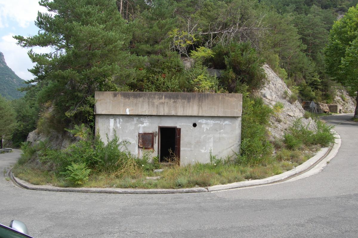 Ligne Maginot - Central teléphonique de MARIE - Le PC MARIE est à droite - Michal Prasil
