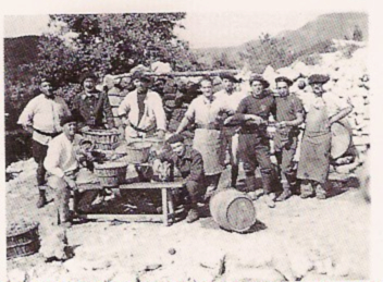 Ligne Maginot - COL DES BANQUETTES (EO7) - (Abri actif) - Approvisionnement en eau à la source prés de l'ouvrage - inconnu
