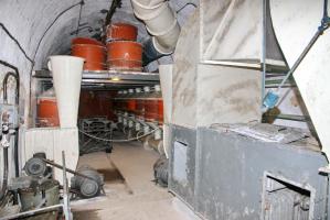 Ligne Maginot - SAINT OURS HAUT (SOH) - (Ouvrage d'artillerie) - Filtration
L'aéro-refroidisseur en bas à droite