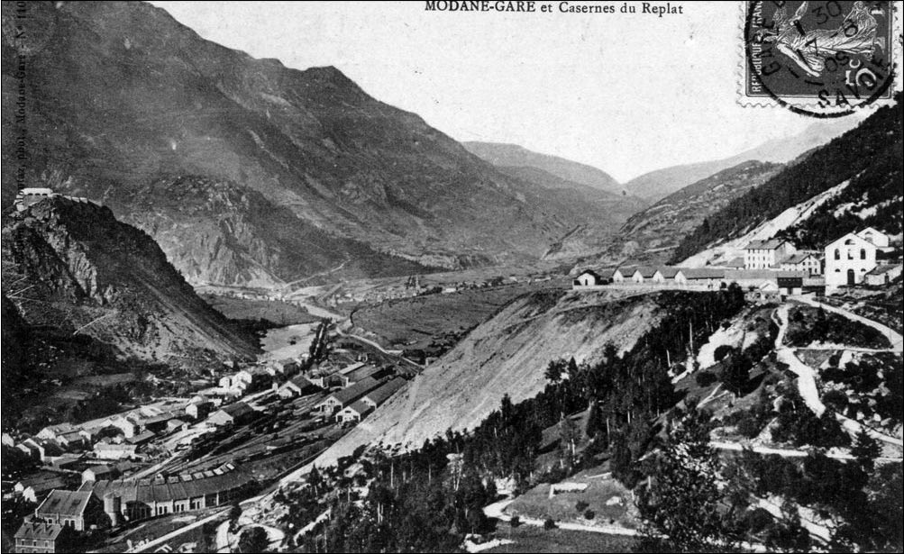 Ligne Maginot - LE REPLAT - (Casernement) - Carte postale - LOUTRAZ