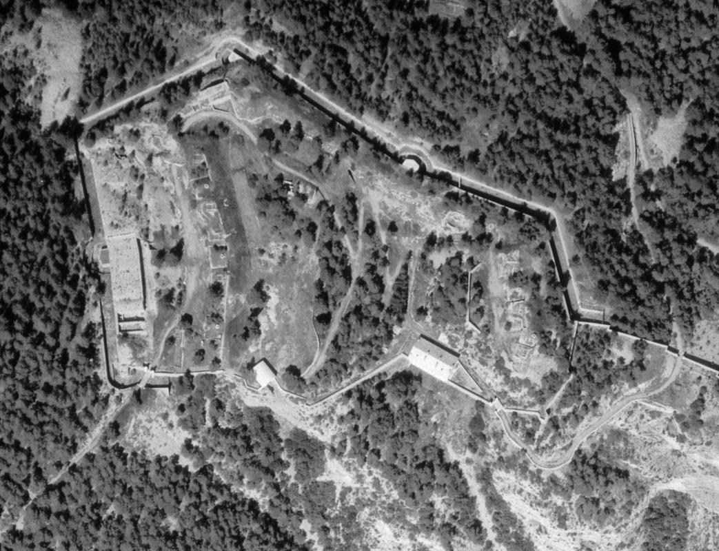 Ligne Maginot - BATTERIE DES CAURRES - (Position d'artillerie préparée) -  - IGN - Géoportail 1952
