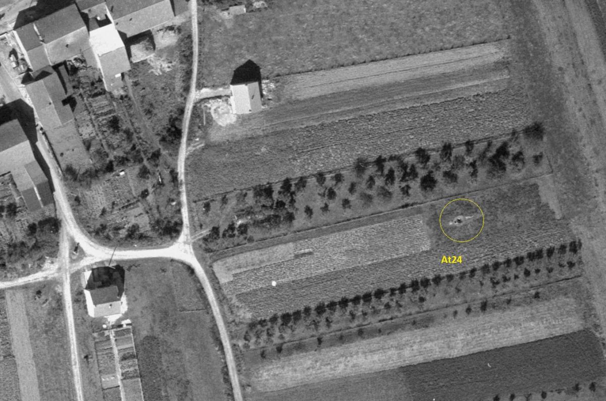 Ligne Maginot - At24 - (Cuve pour arme d'infanterie) -  - IGN - Géoportail 1961