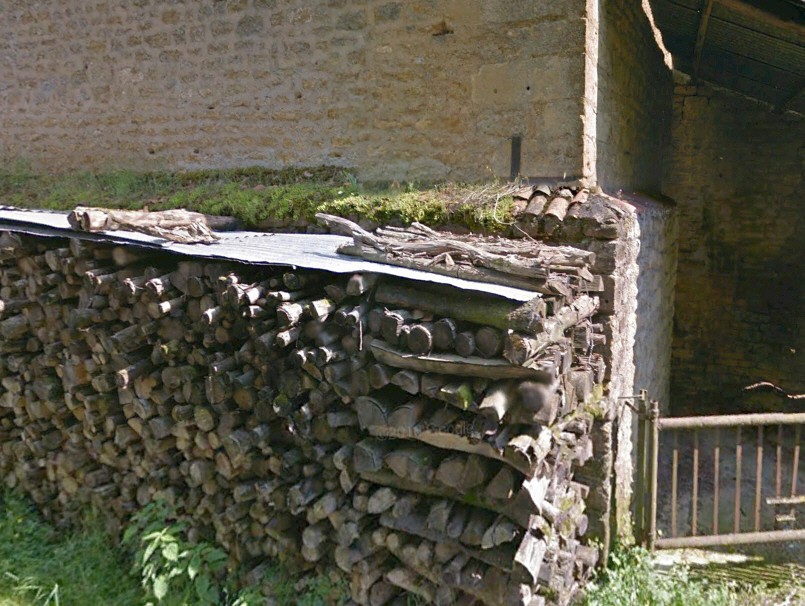 Ligne Maginot - B2 - FERME MALCUIT - (Blockhaus pour arme infanterie) - Blockhaus de gauche - Google StreetView