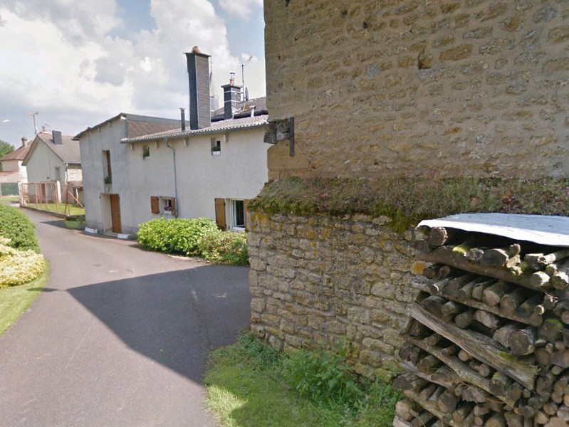 Ligne Maginot - B2 - FERME MALCUIT - (Blockhaus pour arme infanterie) - Blockhaus de droite
Mur de renforcement - Google StreetView
