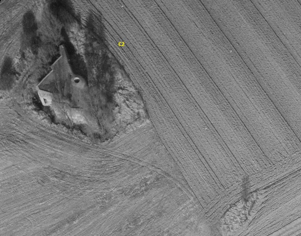 Ligne Maginot - CEZF-16 - C2 - CREHANGE SUD - (Blockhaus lourd type STG / STG-FCR - Double) - Sure cette photo de 1978, la casemate est parfaitement visible. Noter le puits de la cloche GFM C - IGN - Géoportail 1978