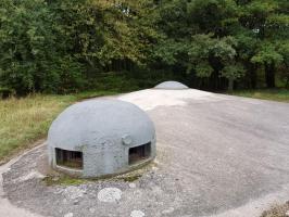 Ligne Maginot - BAMBESCH - A35 - (Ouvrage d'infanterie) - Bloc 1
Tourelle de mitrailleuses modifiée AM et cloche GFM