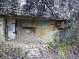 Ligne Maginot - KERFENT - A34 - (Ouvrage d'infanterie) - Bloc 2
Entrée et créneau FM de défense rapprochée