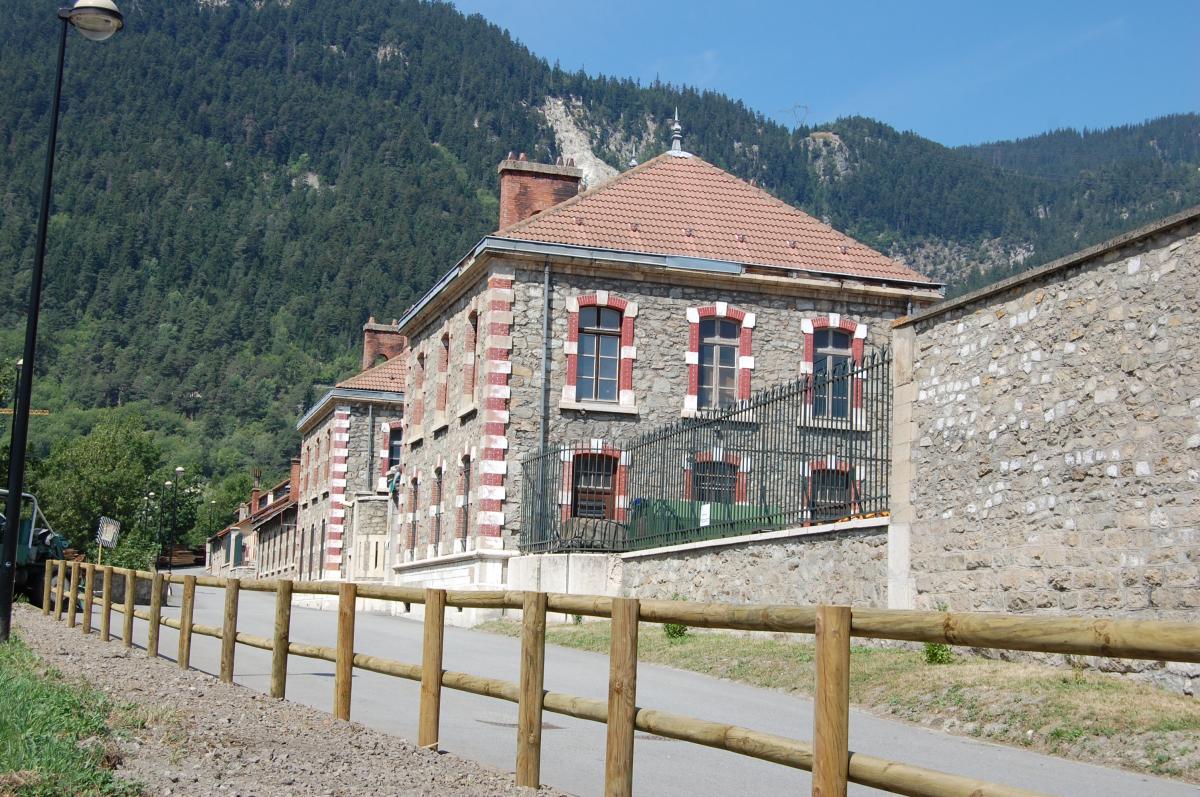 Ligne Maginot - CASERNE LOUTRAZ - (Casernement) -  - Michal Prasil